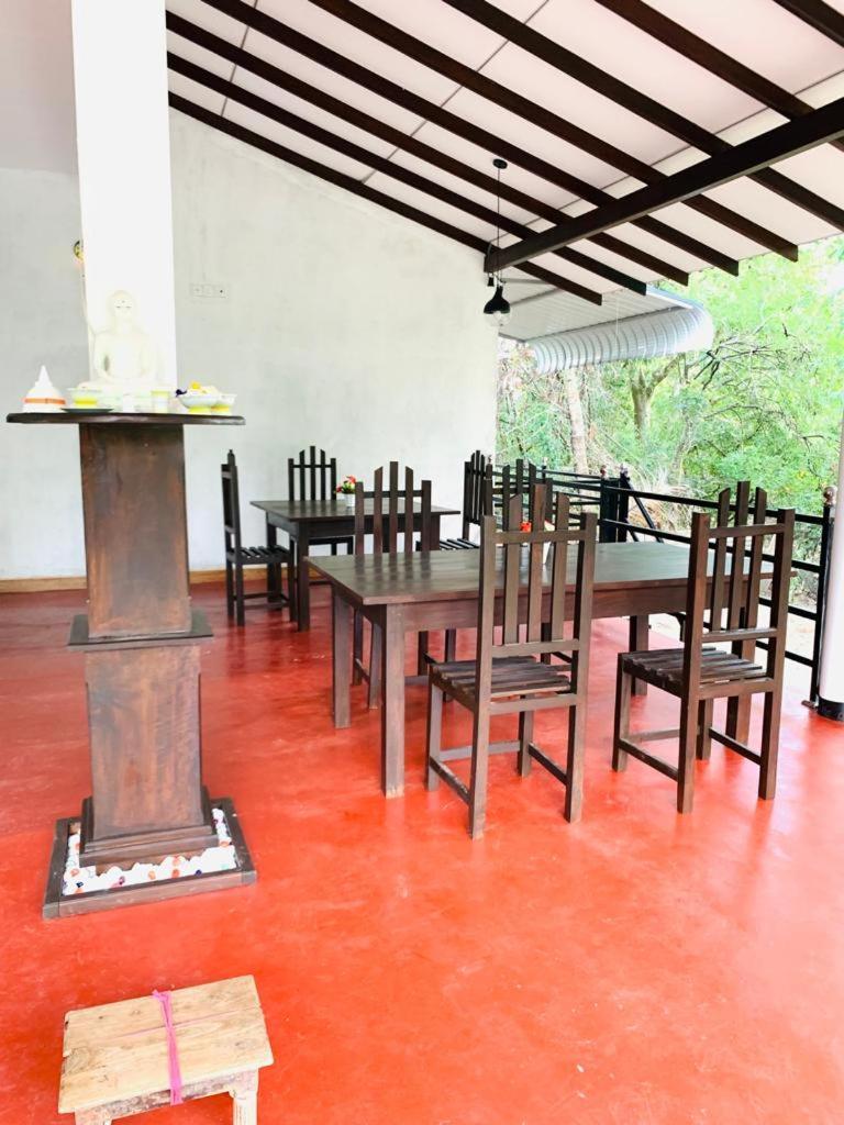 Peacock Villa Resort Удавалаве Екстериор снимка